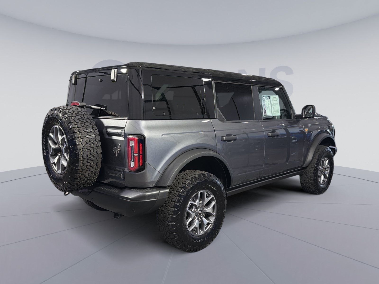 Certified 2025 Ford Bronco Badlands AWD/4WD image 7