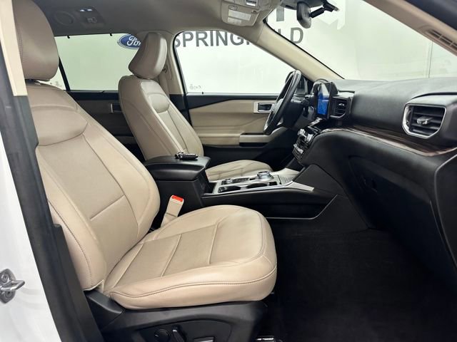 Certified 2024 Ford Explorer Limited image 10