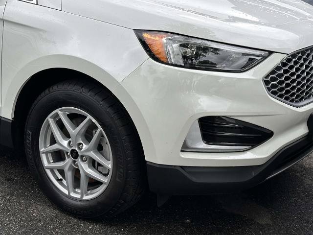 Certified 2023 Ford Edge SEL AWD/4WD image 7