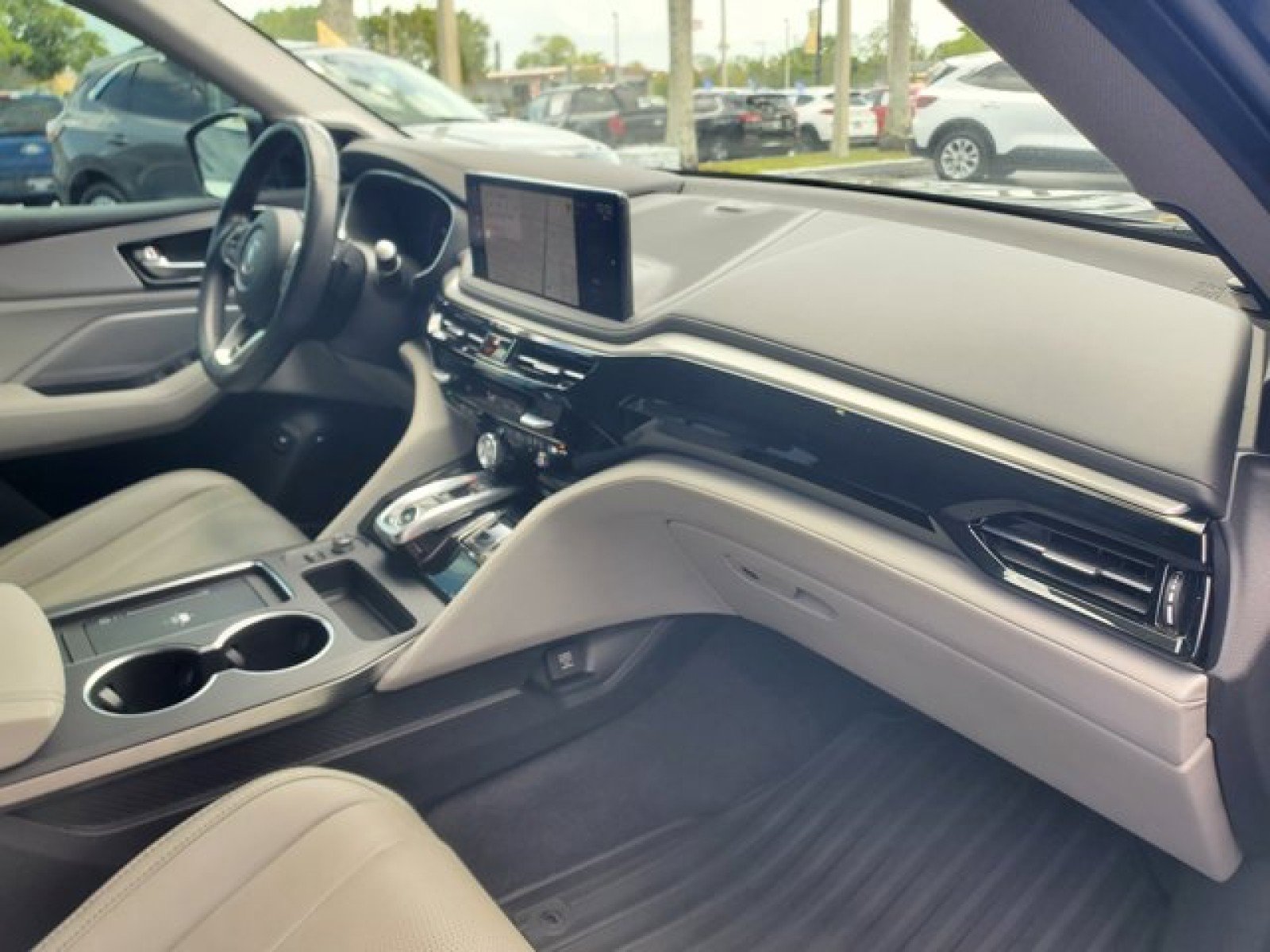 Used 2025 Acura MDX FWD w/ Technology Package image 38