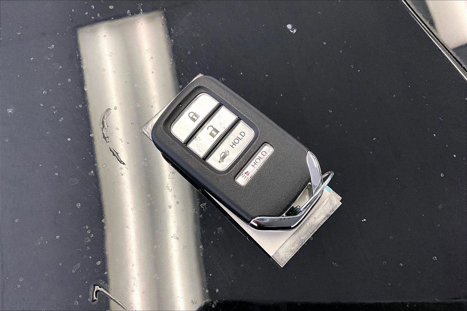 Used 2022 Honda Accord Sport image 11