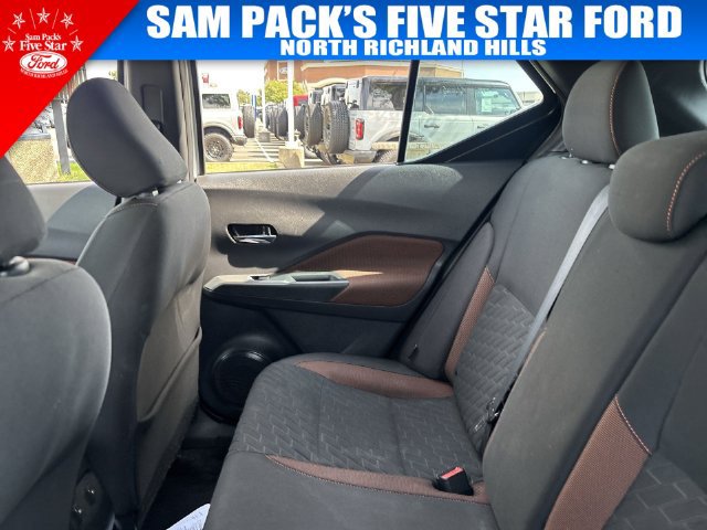 Used 2021 Nissan Kicks SR FWD image 14
