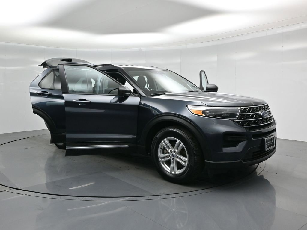 Certified 2022 Ford Explorer XLT image 55