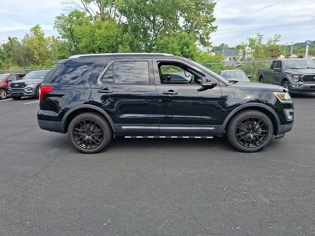 Certified 2017 Ford Explorer XLT w/ Equipment Group 202A AWD/4WD image 15
