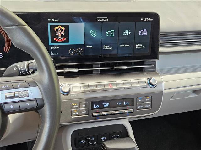Used 2025 Hyundai Kona SEL FWD image 13
