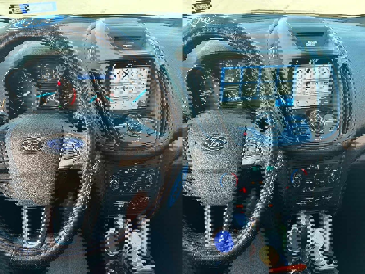 Certified 2017 Ford Escape Titanium w/ Equipment Group 301A image 13