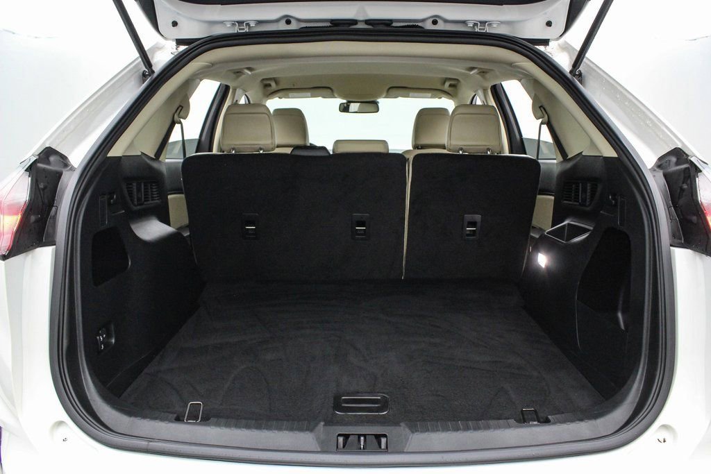 Certified 2023 Ford Edge SEL image 19