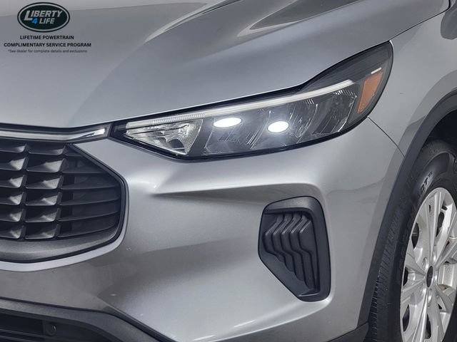 Certified 2024 Ford Escape Active AWD/4WD image 9