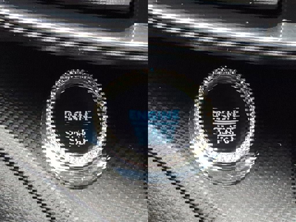 Certified 2022 Ford Explorer ST-Line w/ Class IV Trailer Tow Package image 21