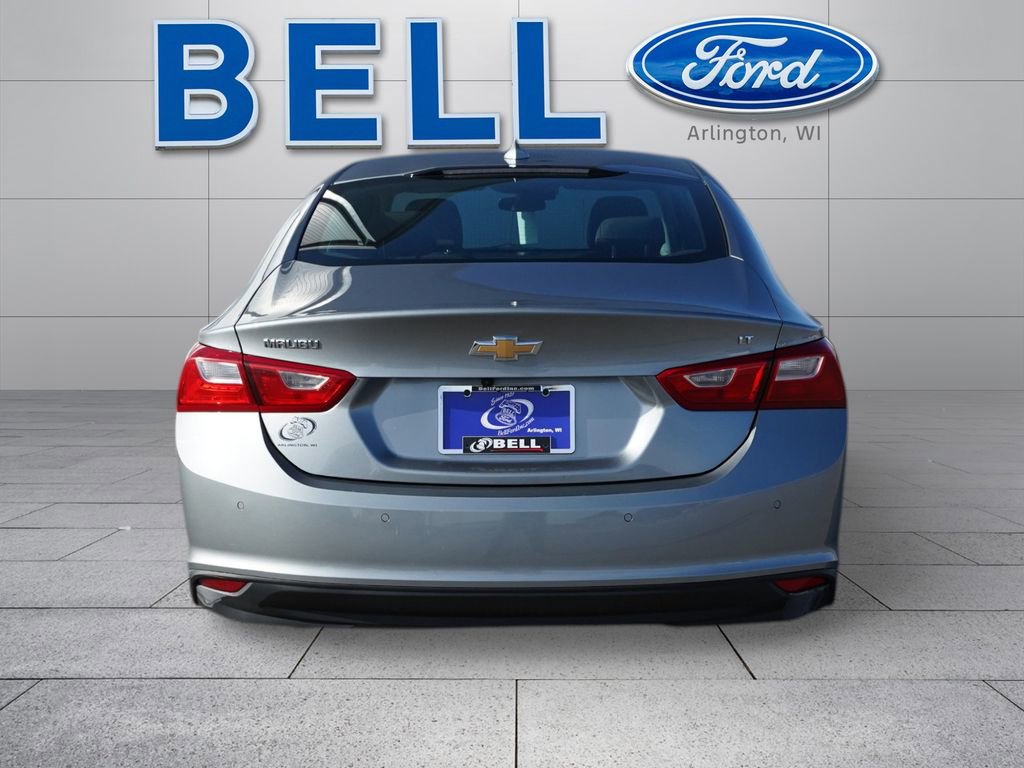 Used 2024 Chevrolet Malibu LT image 3