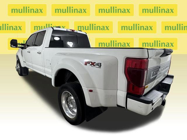 Certified 2020 Ford F450 Platinum w/ FX4 Off-Road Package image 3