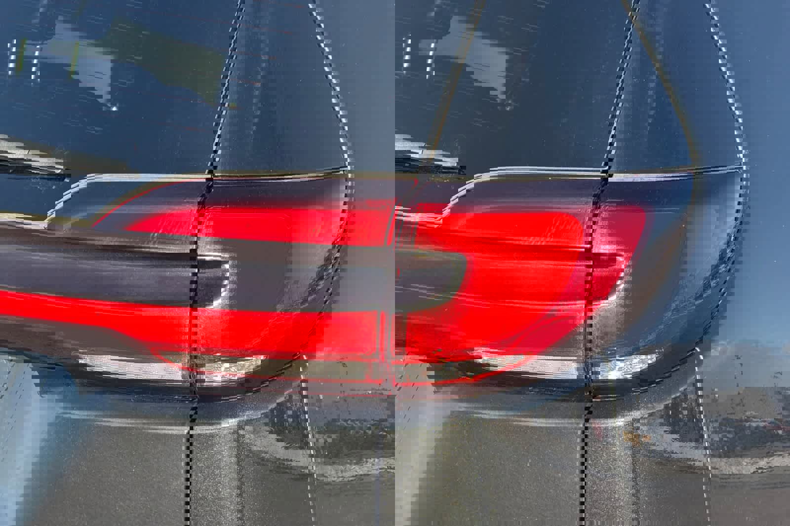 Used 2023 Chrysler Pacifica Limited image 29