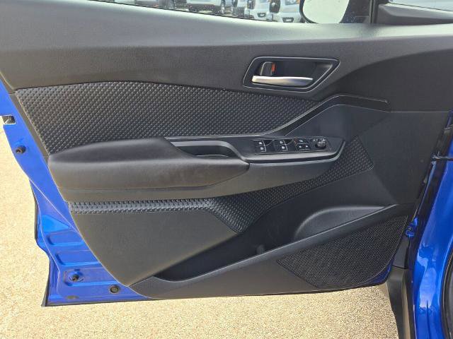 Used 2018 Toyota C-HR XLE image 18