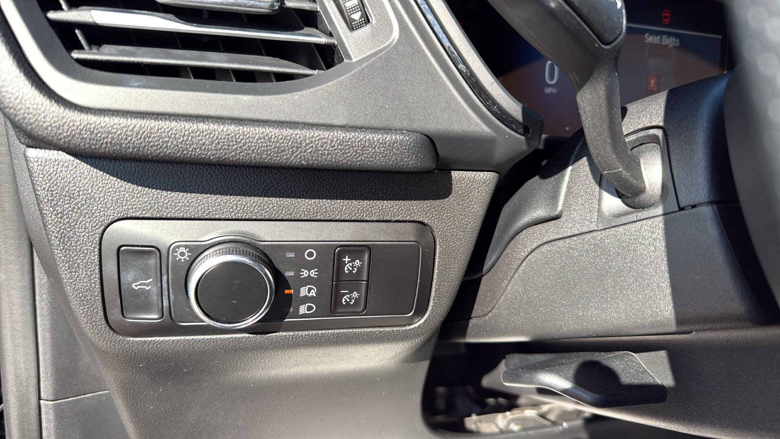 Certified 2023 Ford Escape ST-Line w/ Tech Pack #1 FWD image 17