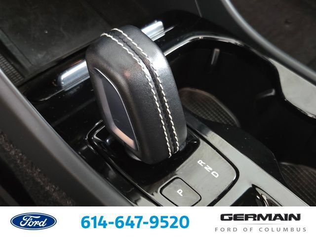 Used 2021 Volvo XC40 T5 R-Design AWD/4WD image 28