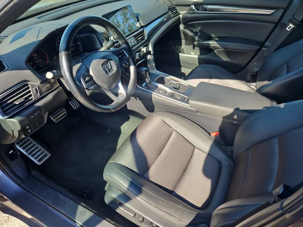 Used 2020 Honda Accord Sport image 14