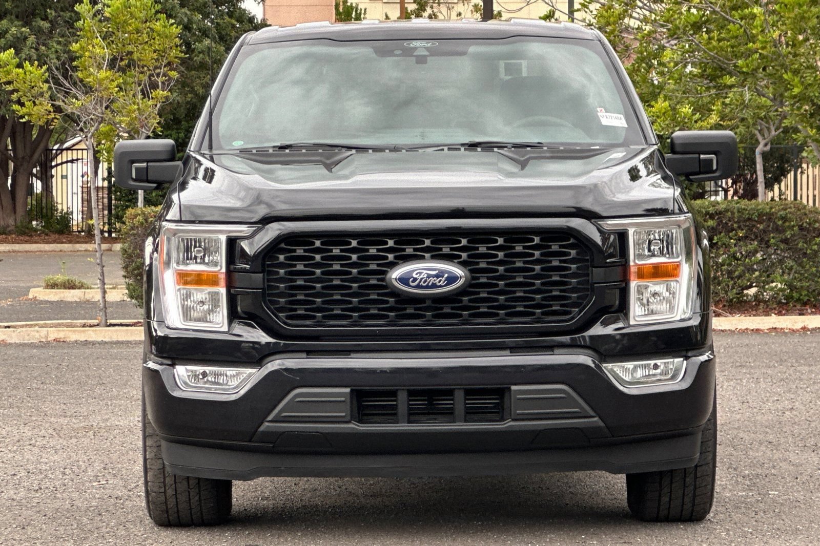 Certified 2022 Ford F150 XL w/ STX Appearance Package RWD image 9