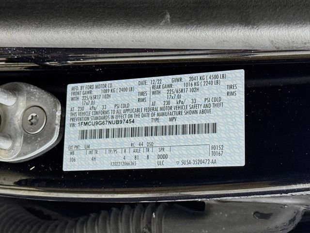 Certified 2022 Ford Escape SE w/ Cold Weather Package image 30