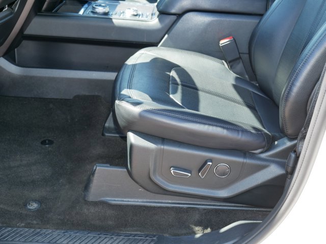 Certified 2020 Ford Expedition Limited w/ Special Edition Package AWD/4WD image 12