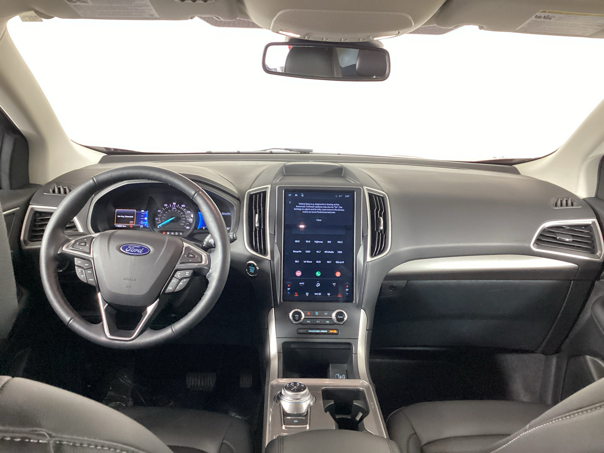 Certified 2024 Ford Edge SEL w/ Convenience Package AWD/4WD image 19