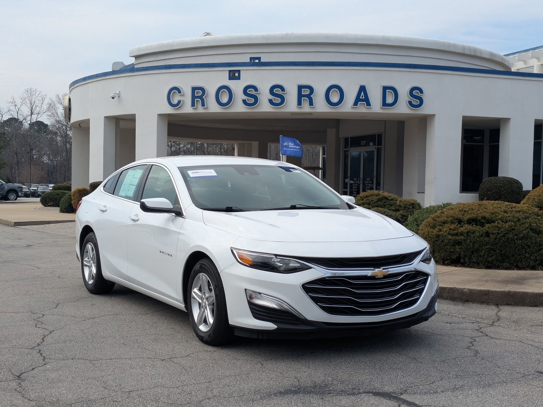 Used 2023 Chevrolet Malibu LS w/ Driver Confidence Package image 5