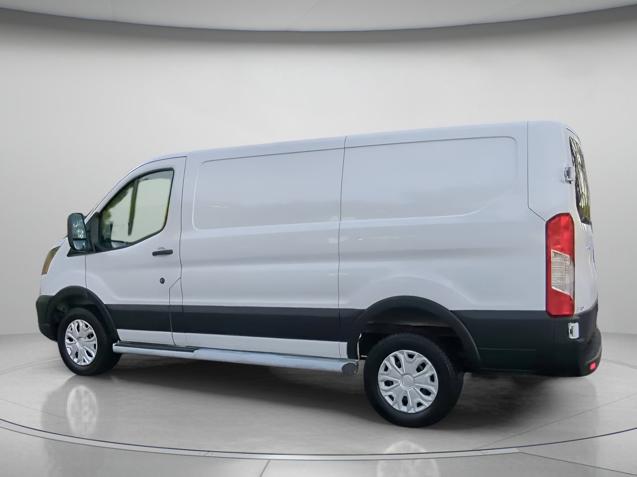 Certified 2025 Ford Transit 250 Low Roof w/ Exterior Upgrade Package RWD image 20