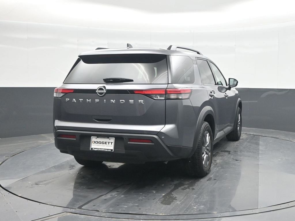 Used 2025 Nissan Pathfinder SV FWD image 7