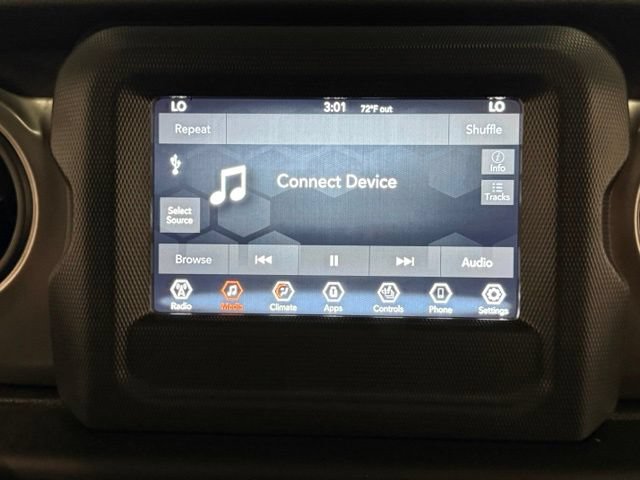 Used 2019 Jeep Wrangler Unlimited Sport S AWD/4WD image 25