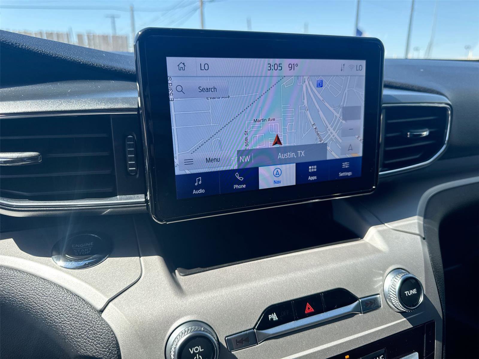 Certified 2024 Ford Explorer XLT w/ Equipment Group 202A image 21