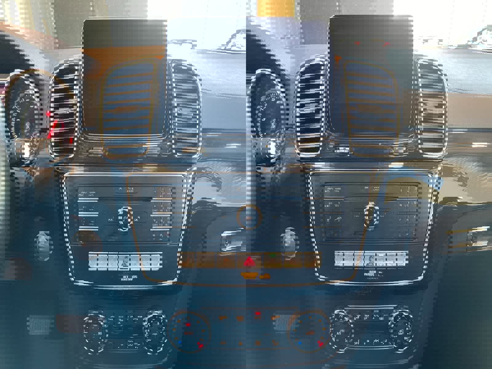 Used 2017 Mercedes-Benz GLS 450 4MATIC image 13