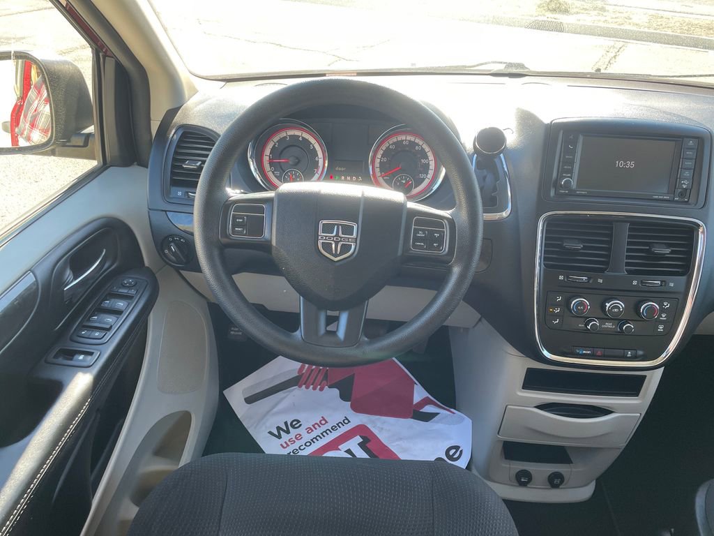 Used 2019 Dodge Grand Caravan SE image 19