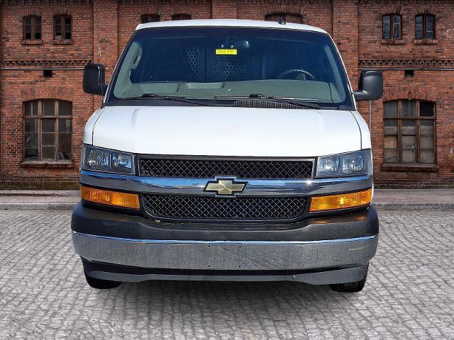 Used 2020 Chevrolet Express 2500 w/ Driver Convenience Package image 7