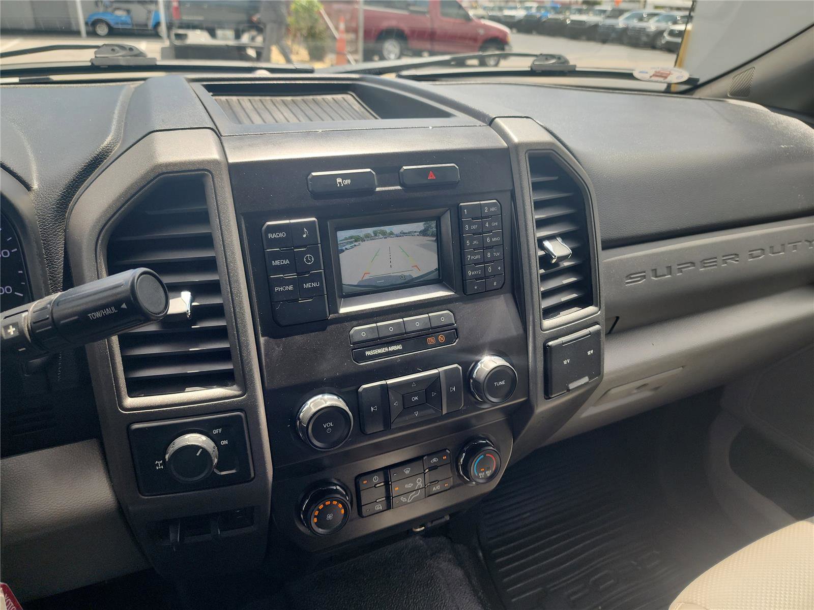 Certified 2019 Ford F250 XL w/ XL Value Package RWD image 32