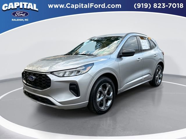 Certified 2024 Ford Escape ST-Line w/ Tech Pack #1 AWD/4WD image 1