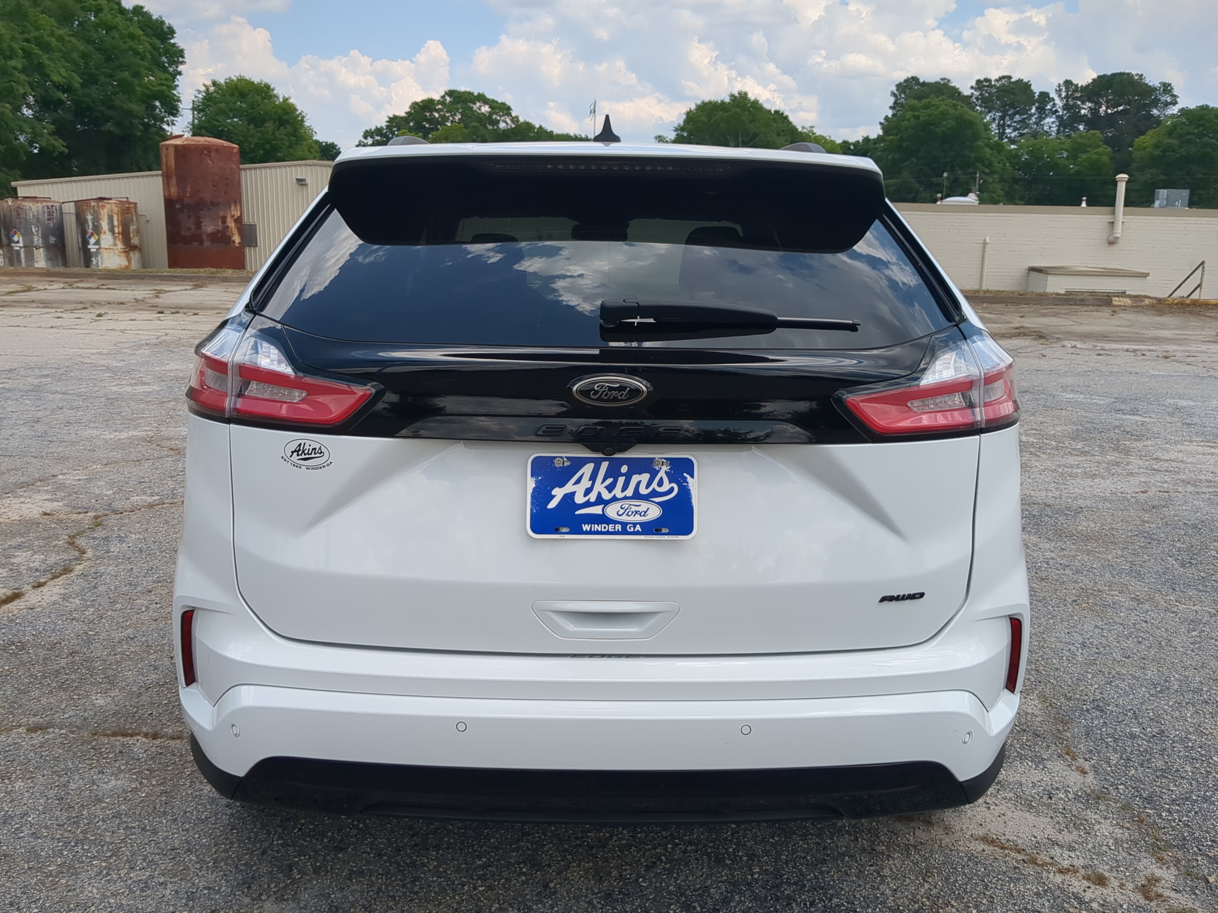 Certified 2024 Ford Edge SE w/ Black Appearance Package AWD/4WD image 4