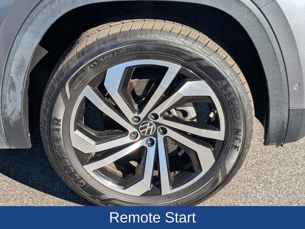 Used 2021 Volkswagen Atlas SEL Premium image 12