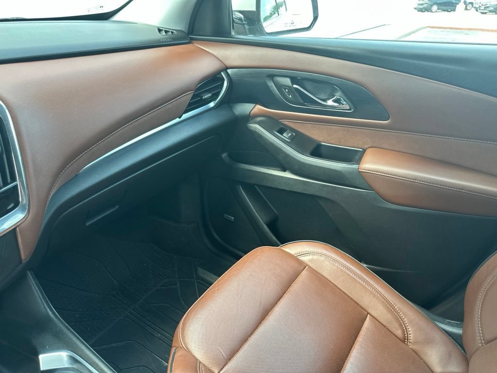 Used 2018 Chevrolet Traverse High Country AWD/4WD image 47