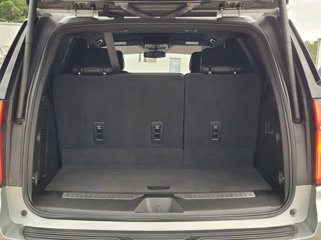 Used 2023 Chevrolet Tahoe Z71 w/ Luxury Package AWD/4WD image 9