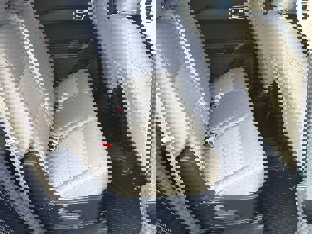 Certified 2024 Ford Explorer Base image 14