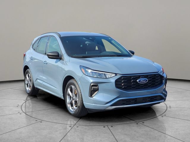 Certified 2023 Ford Escape ST-Line w/ Tech Pack #1 FWD image 15