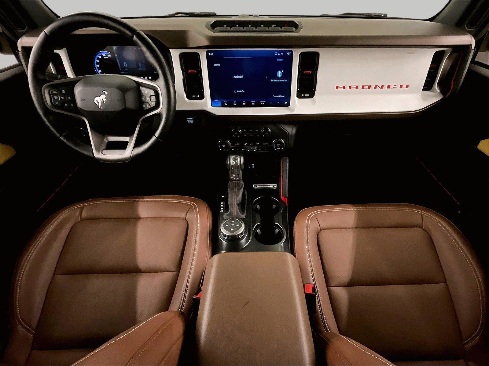 Certified 2024 Ford Bronco Heritage Edition AWD/4WD image 14