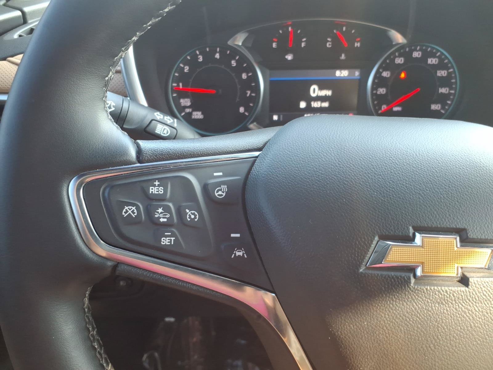 Used 2024 Chevrolet Equinox Premier FWD image 17
