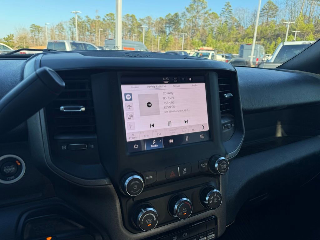 Used 2022 RAM 3500 Tradesman image 16