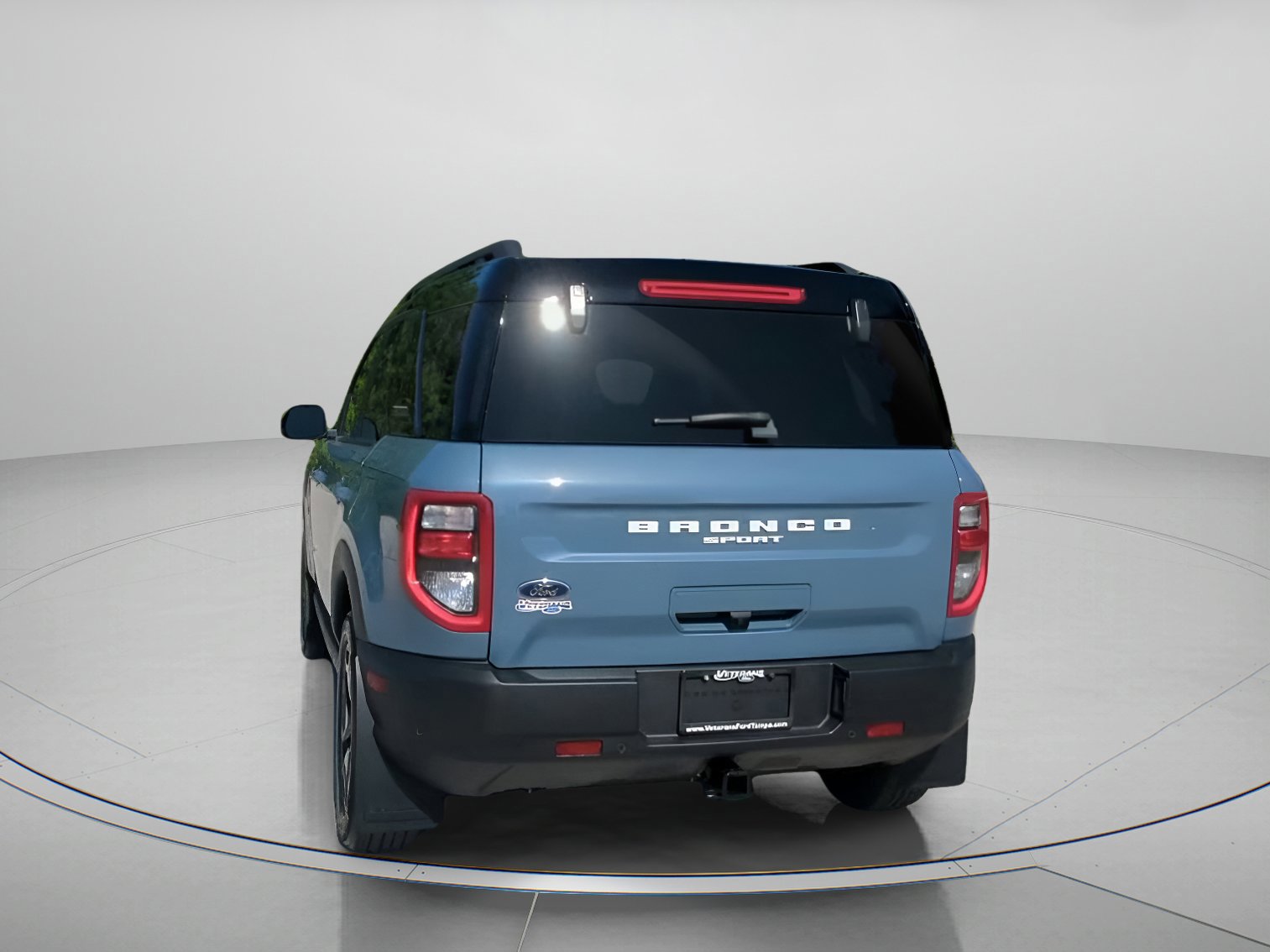 Certified 2024 Ford Bronco Sport Outer Banks w/ Tech Package image 16