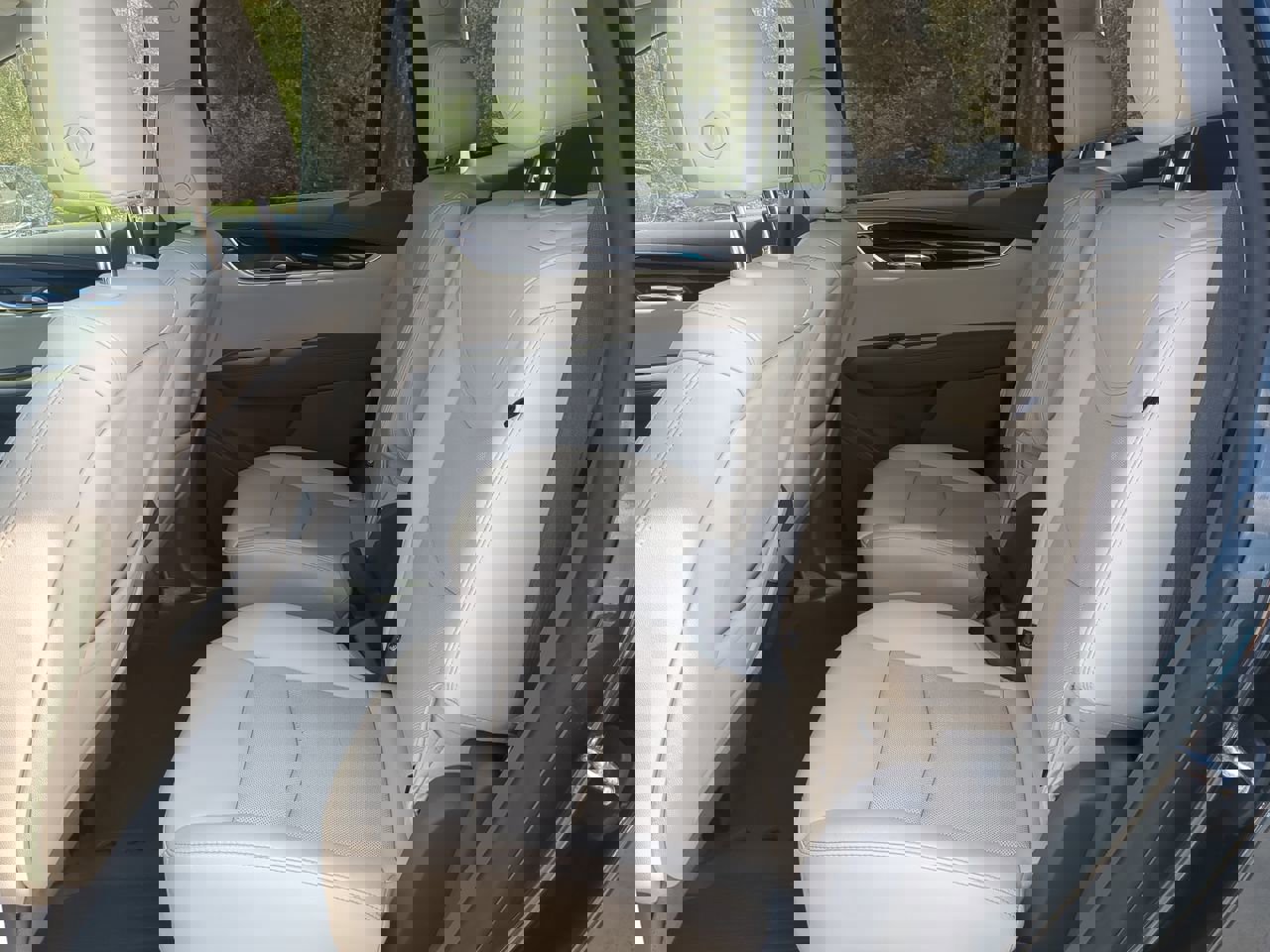 Used 2020 Cadillac XT6 Premium Luxury image 12