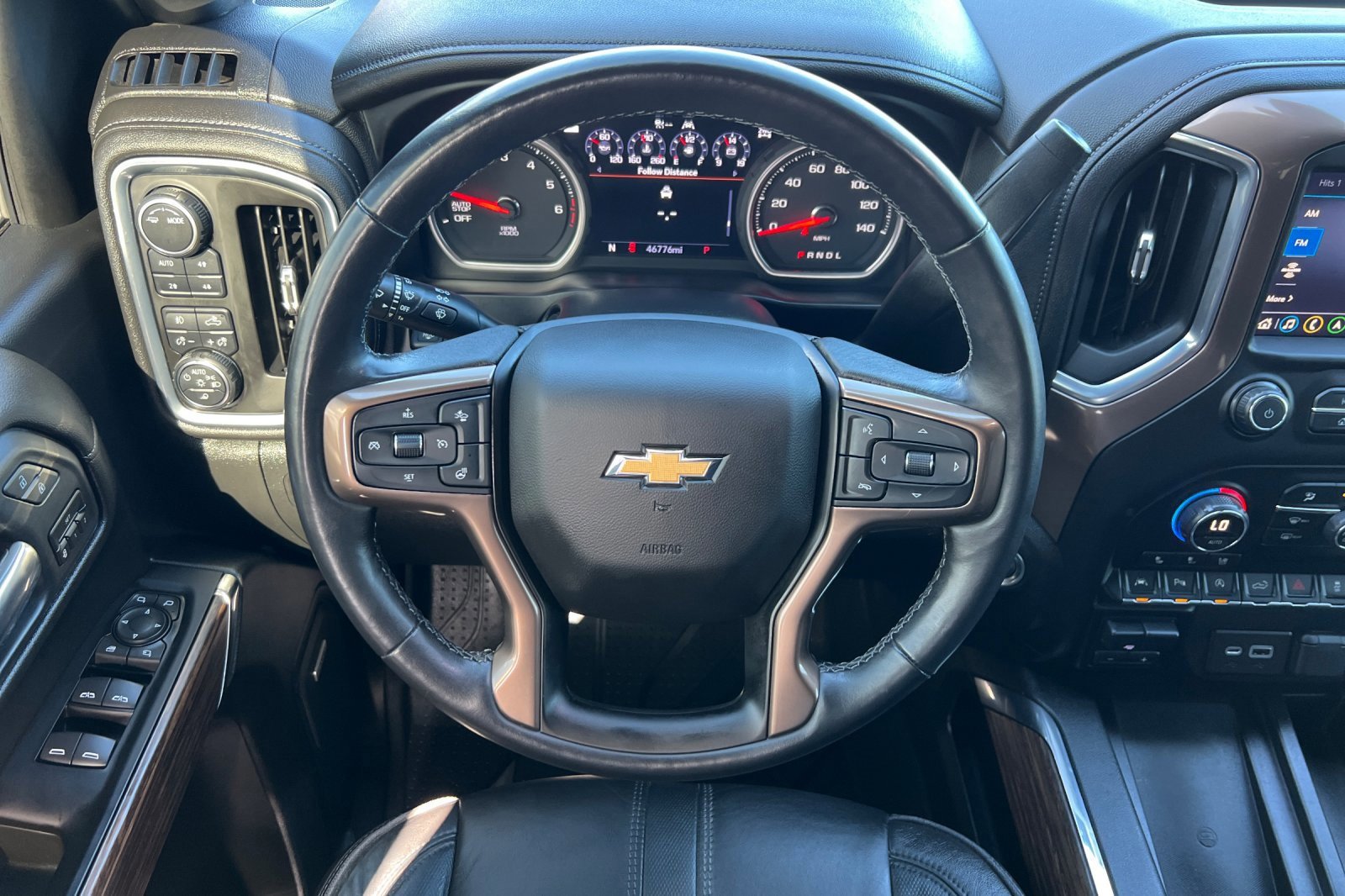 Used 2020 Chevrolet Silverado 1500 High Country w/ Technology Package image 15