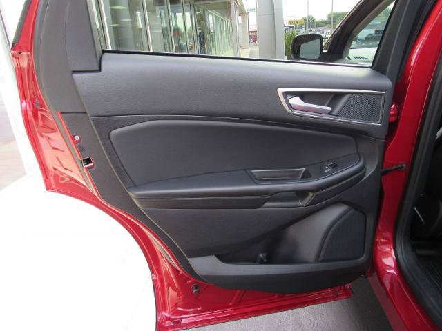 Certified 2024 Ford Edge SEL w/ Convenience Package AWD/4WD image 26