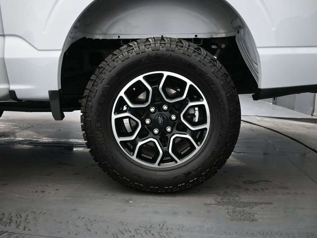 Certified 2022 Ford F150 XLT w/ Equipment Group 302A High image 21