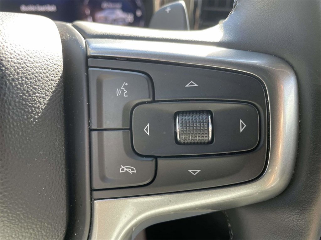Used 2024 Chevrolet Silverado 1500 LTZ image 26
