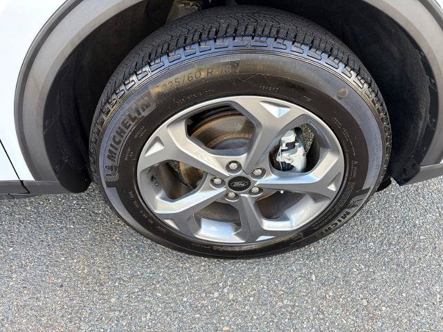 Certified 2026 Ford Escape ST-Line AWD/4WD image 27